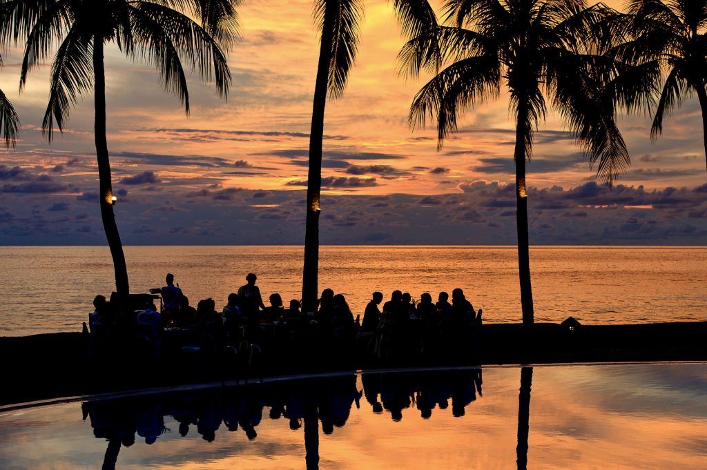 sunset-dinner
