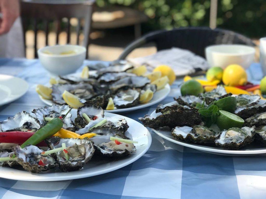Verse oesters van het wad