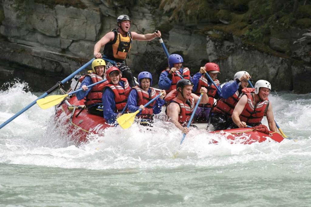Wildwater rafting Banff