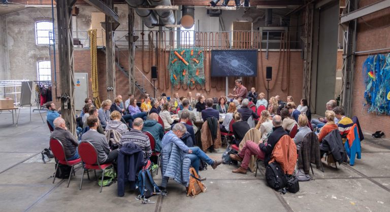 Meetings in the Tonnenloods